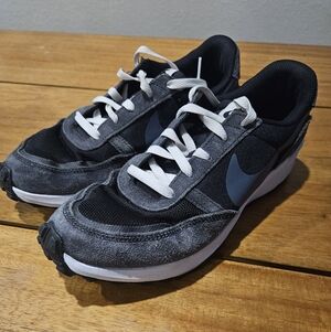 Nike Waffle Debut Nav Black-White-Off Size 9.5 Mens